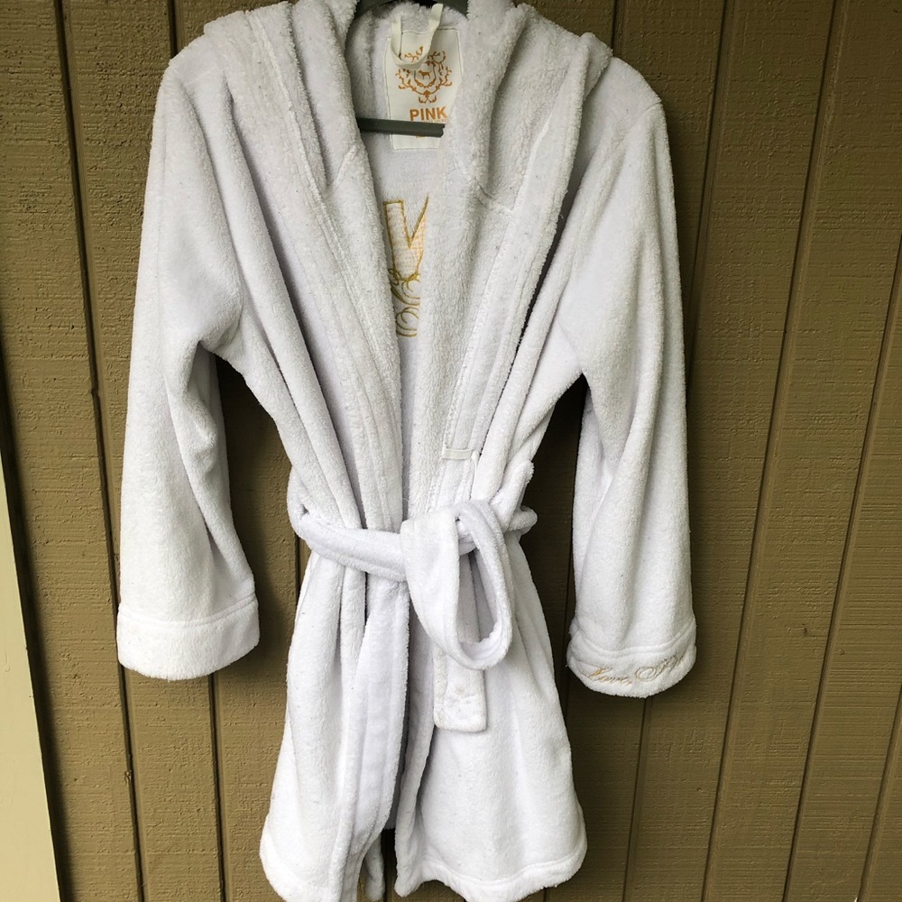 Victoria’s Secret Pink hooded robe
